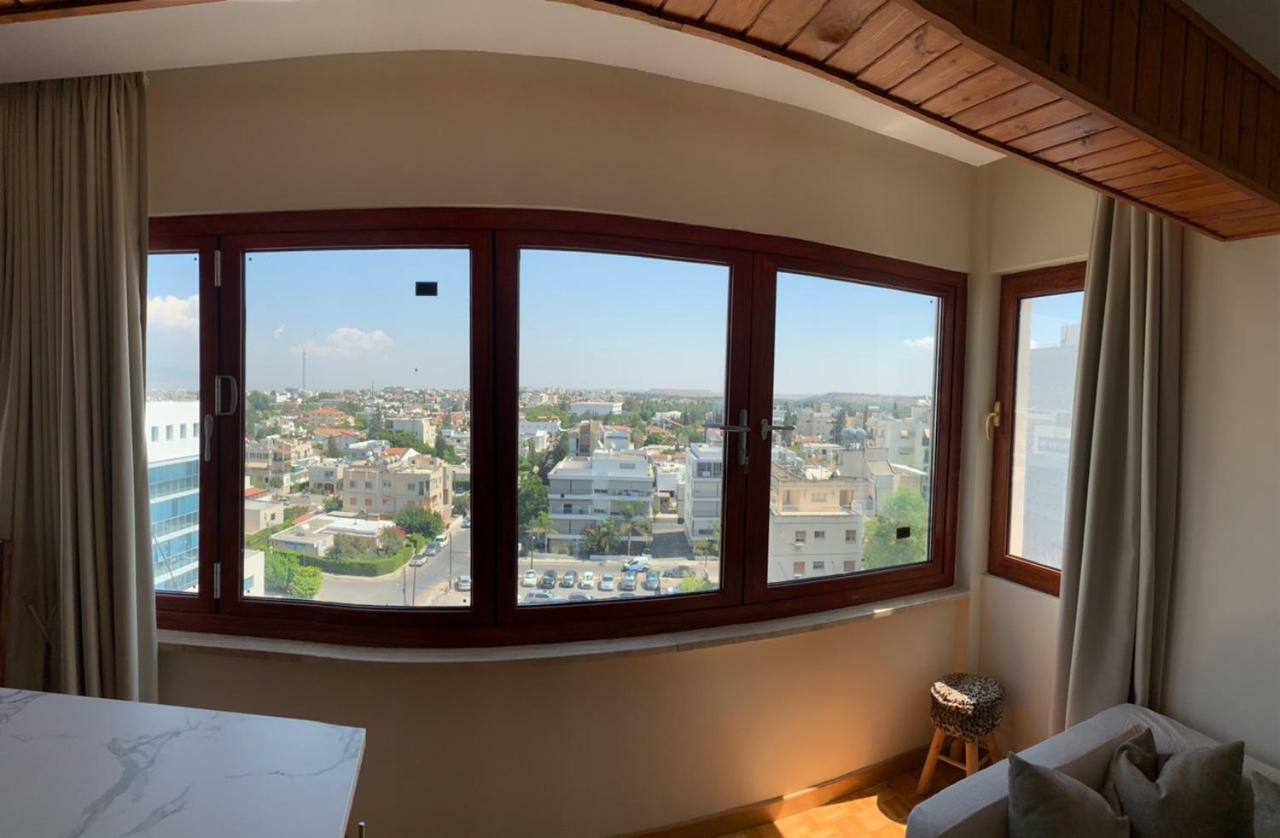 Modern 2 Bed Room Large Apartment Nicosie Extérieur photo